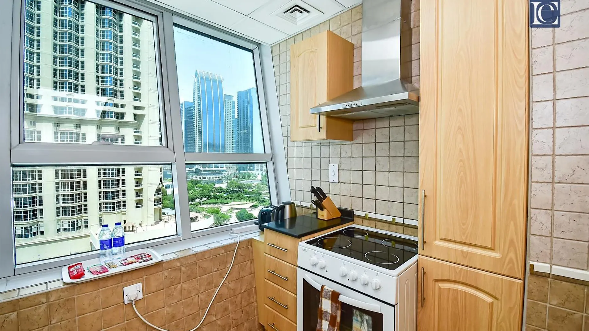 Luxury Escapes - Modern 1Br Near The Metro In Armada Tower 3 Jlt Apartment Dubai