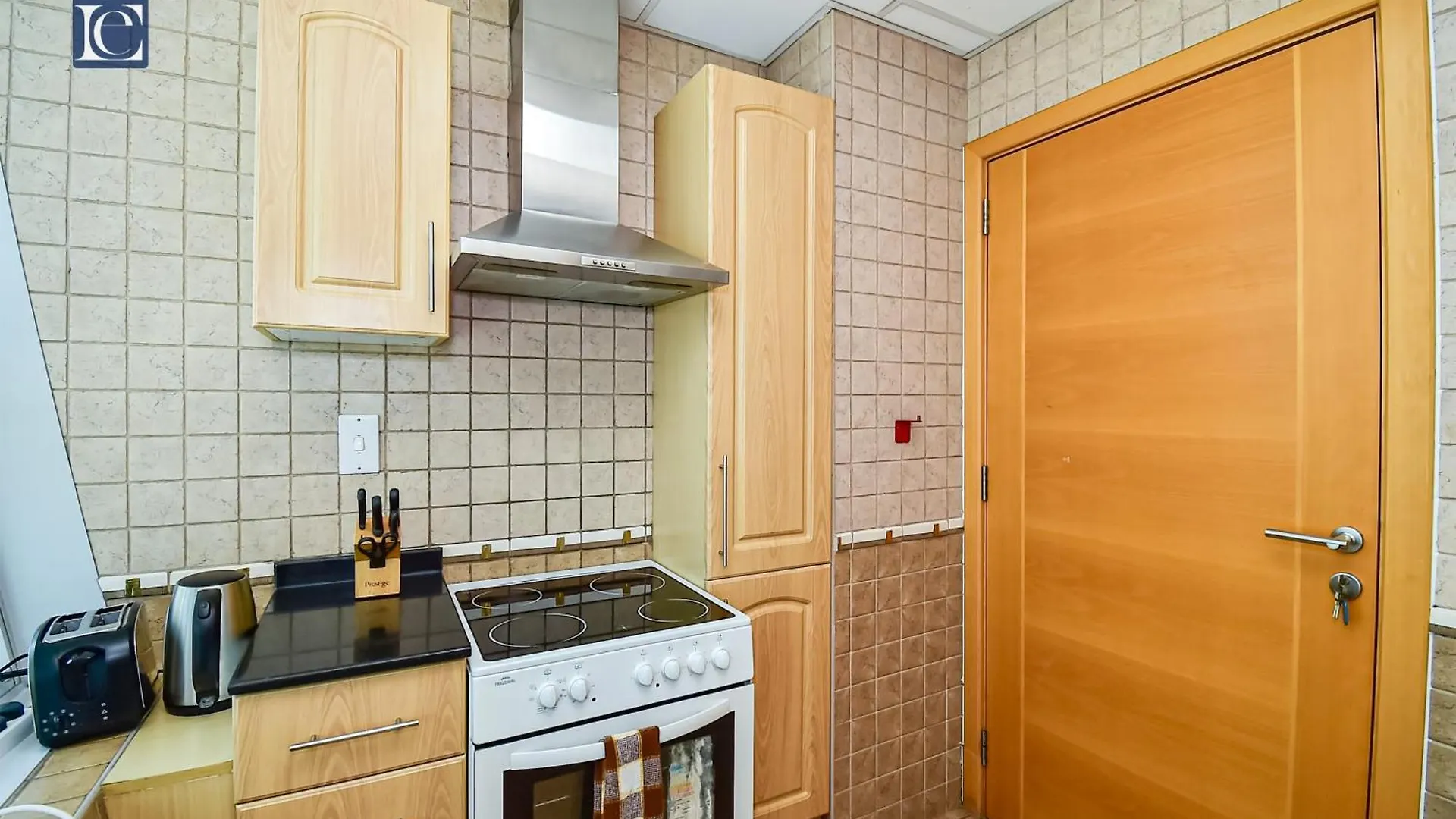 Luxury Escapes - Modern 1Br Near The Metro In Armada Tower 3 Jlt Apartment Dubai United Arab Emirates
